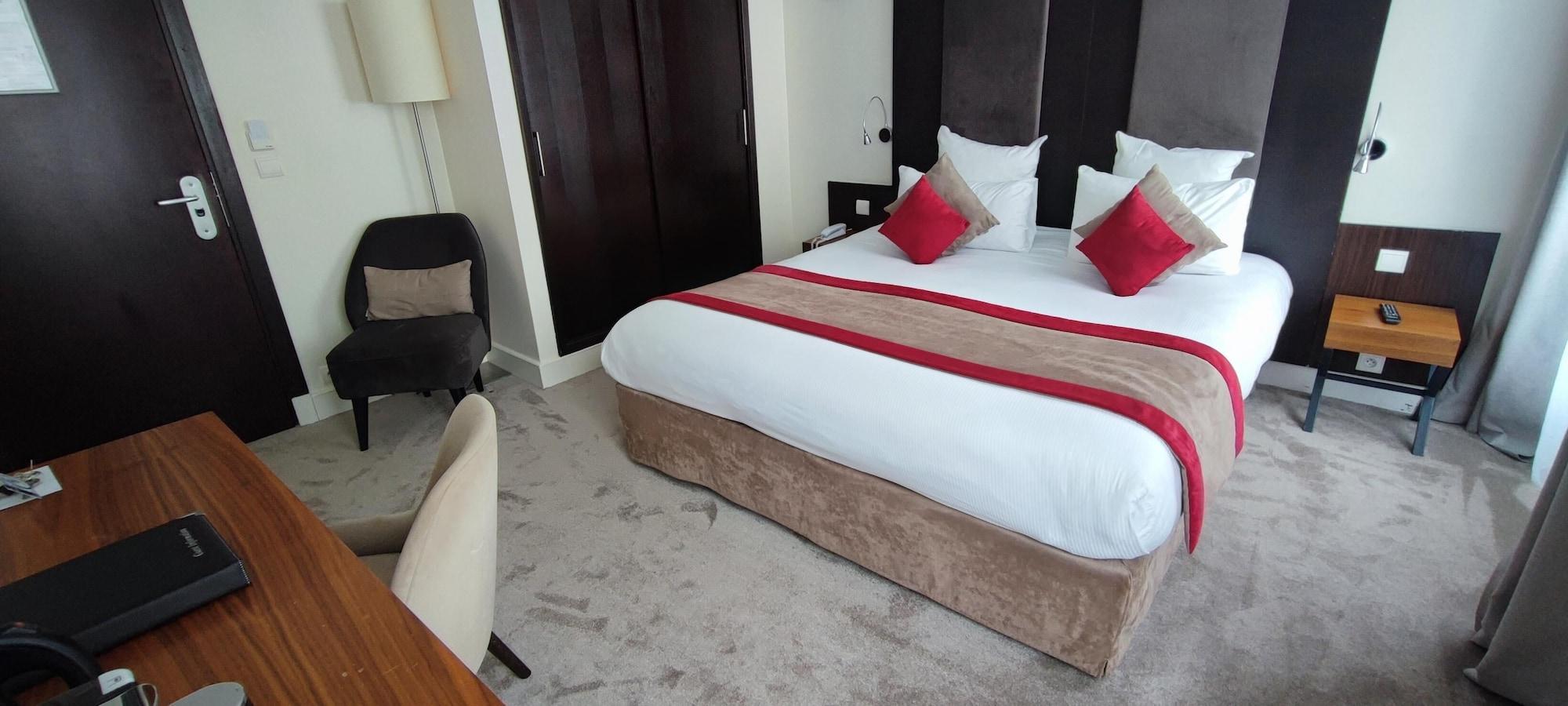 Hotel Elysees Bassano Paris Ngoại thất bức ảnh